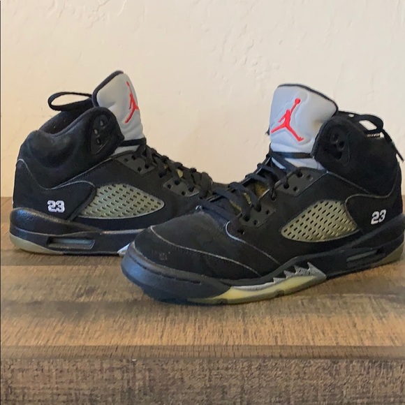Jordan V - Picture 5 of 6